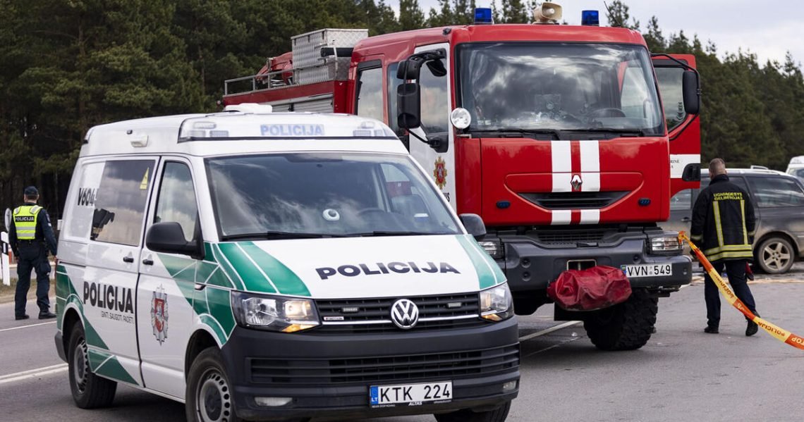 mirtina-eismo-nelaime-kretingos-rajone:-nesuvaldzius-automobilio,-zuvo-vairuotojas