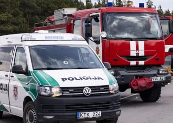 mirtina-eismo-nelaime-kretingos-rajone:-nesuvaldzius-automobilio,-zuvo-vairuotojas