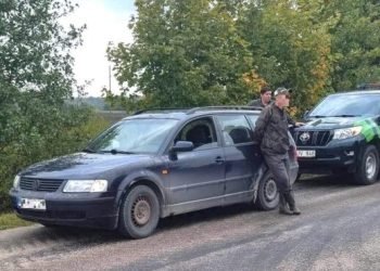 uzsidirbti-is-cigareciu-kontrabandos-megines-baltarusis-liko-be-masinos-ir-be-krovinio