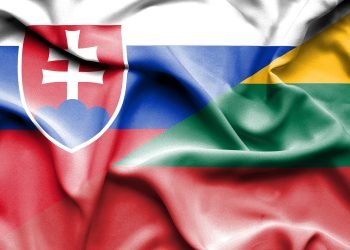 premjere-pasveikino-naujaja-slovakijos-vyriausybe