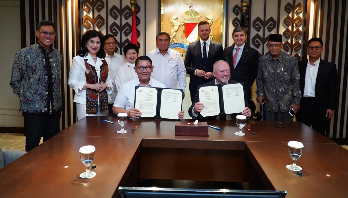 lpk-pasirase-bendradarbiavimo-susitarima-su-indonezijos-pramones-ir-prekybos-rumais