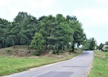 kapu-zvakeles:-vejas-uzpusdavo-jas…