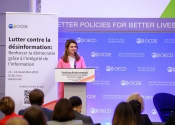 kovai-su-dezinformacija-skirtoje-ebpo-konferencijoje-vyriausybes-kanclere-akcentavo-socialiniu-tinklu-atsakomybes-ir-didesnio-valstybiu-vaidmens-svarba