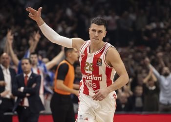 neissiskyres-giedraitis-su-„crvena-zvezda“-nupute-„fenerbahce“