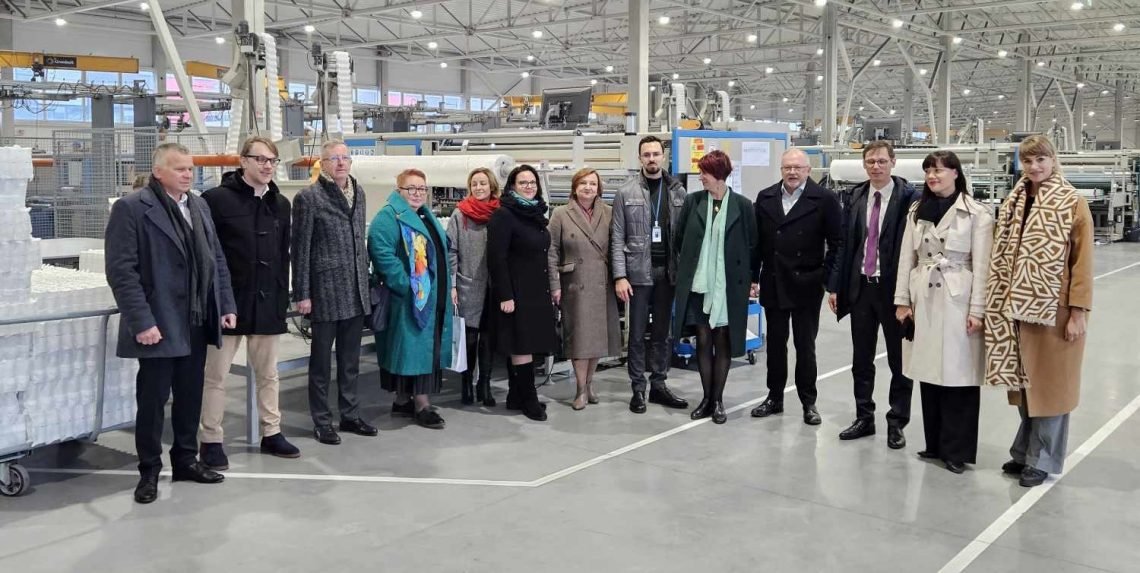 regioniniu-asociaciju-atstovai-plungeje-aptare-butinybe-stiprinti-verslo-ir-savivaldos-bendradarbiavima