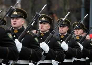 premjere-sveikina-lietuvos-kariuomenes-dienos-proga