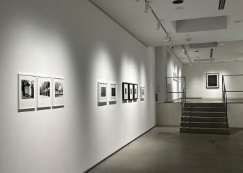 tokijuje-prasidejo-festivalis-„laikas-lietuvai“:-ji-atidare-fotografiju-paroda,-skirta-vilniaus-700-metu-jubiliejui
