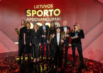iskilmingoje-lietuvos-sporto-apdovanojimu-ceremonijoje-pagerbti-metu-geriausieji