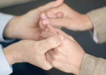 seimos-gydytojo-komanda:-kokias-problemas-sprendzia-socialinis-darbuotojas?