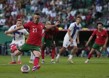draugiskose-rungtynese-–-portugalu-pergale