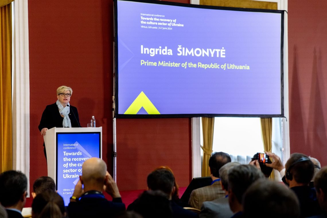 premjere-pasveikino-vilniuje-vykstancia-tarptautine-ukrainos-kulturos-sektoriaus-atkurimo-konferencija