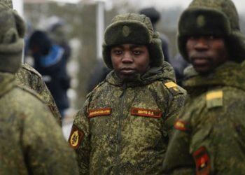 rusija,-patyrusi-didziulius-nuostolius-ukrainoje,-verbuoja-samdinius-afrikoje