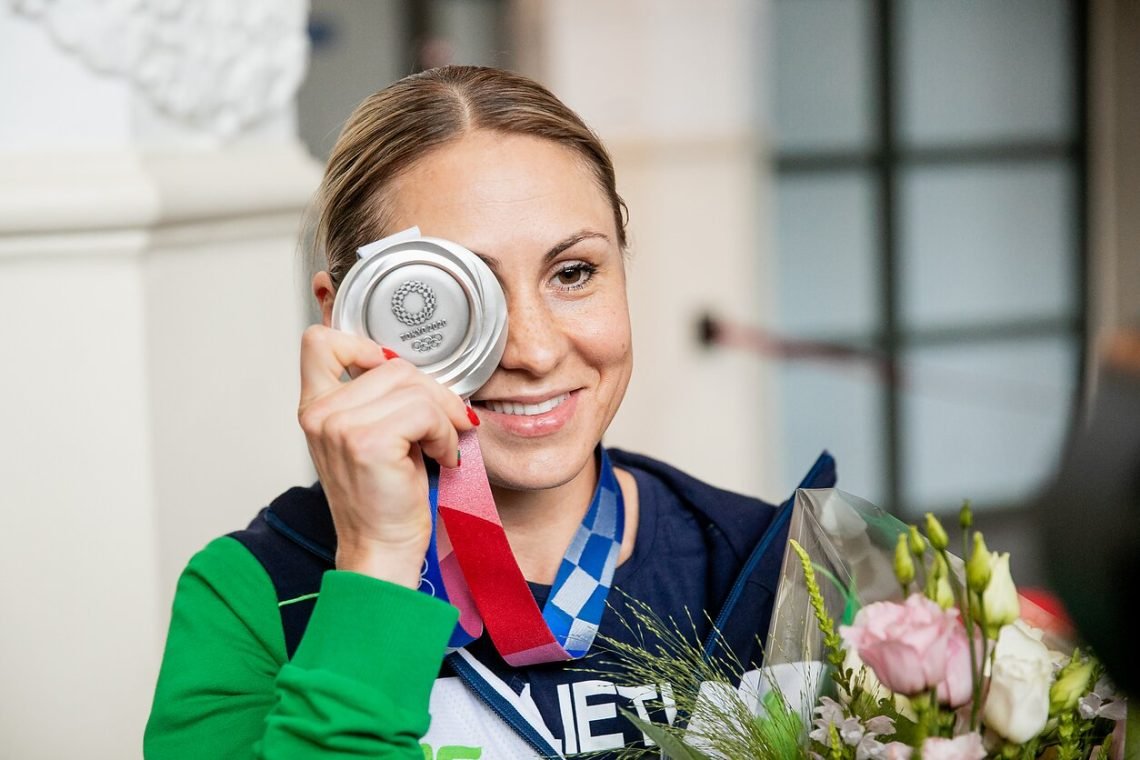 Спортсменка-Асадаускайте-Заднепровскене-намерена-баллотироваться-в-Сейм-с-соцдемами