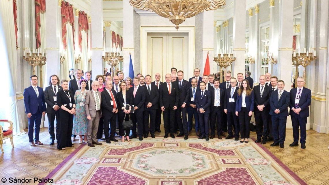 europos-verslas-pristate-prioritetus-pirmininkavima-es-tarybai-perimanciai-vengrijai