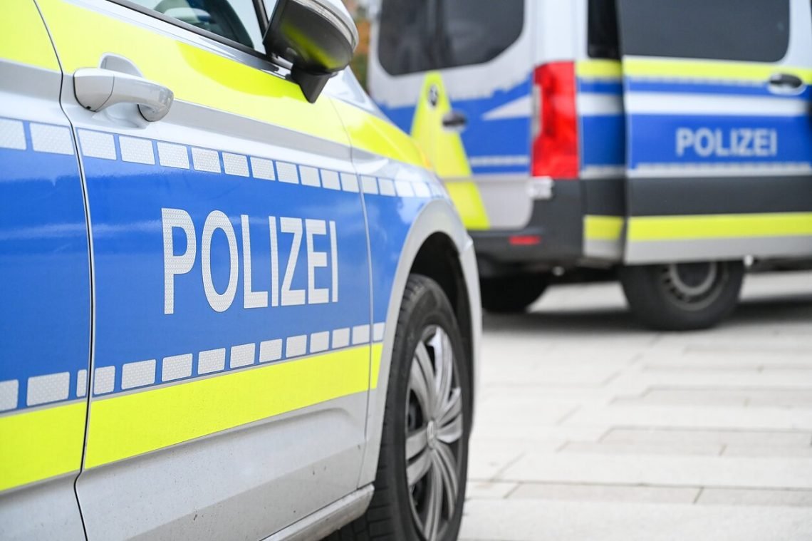 vokieciu-policija:-prie-krastutiniu-desiniuju-suvaziavimo-sunkiai-suzeisti-du-pareigunai