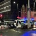 vilniuje-i-avarija-pateko-policijos-automobilis,-po-smugio-i-sona-rezesi-i-stulpa