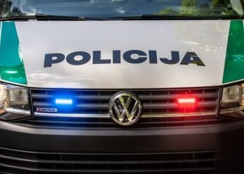 ispuolis-klaipedos-rajone:-dviem-automobiliais-atvaziave-jaunuoliai-bande-pagrobti-paauglius