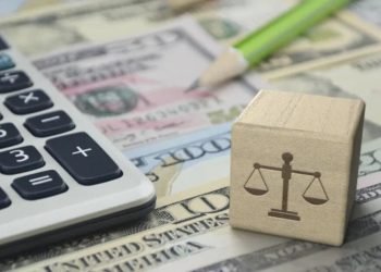 taro-finansinis-savaites-horoskopas-liepos-22-28-dienai:-kam-nereikia-skubeti-priimti-sprendimo