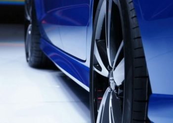 romantika-ir-automobiliai-is-prancuzijos