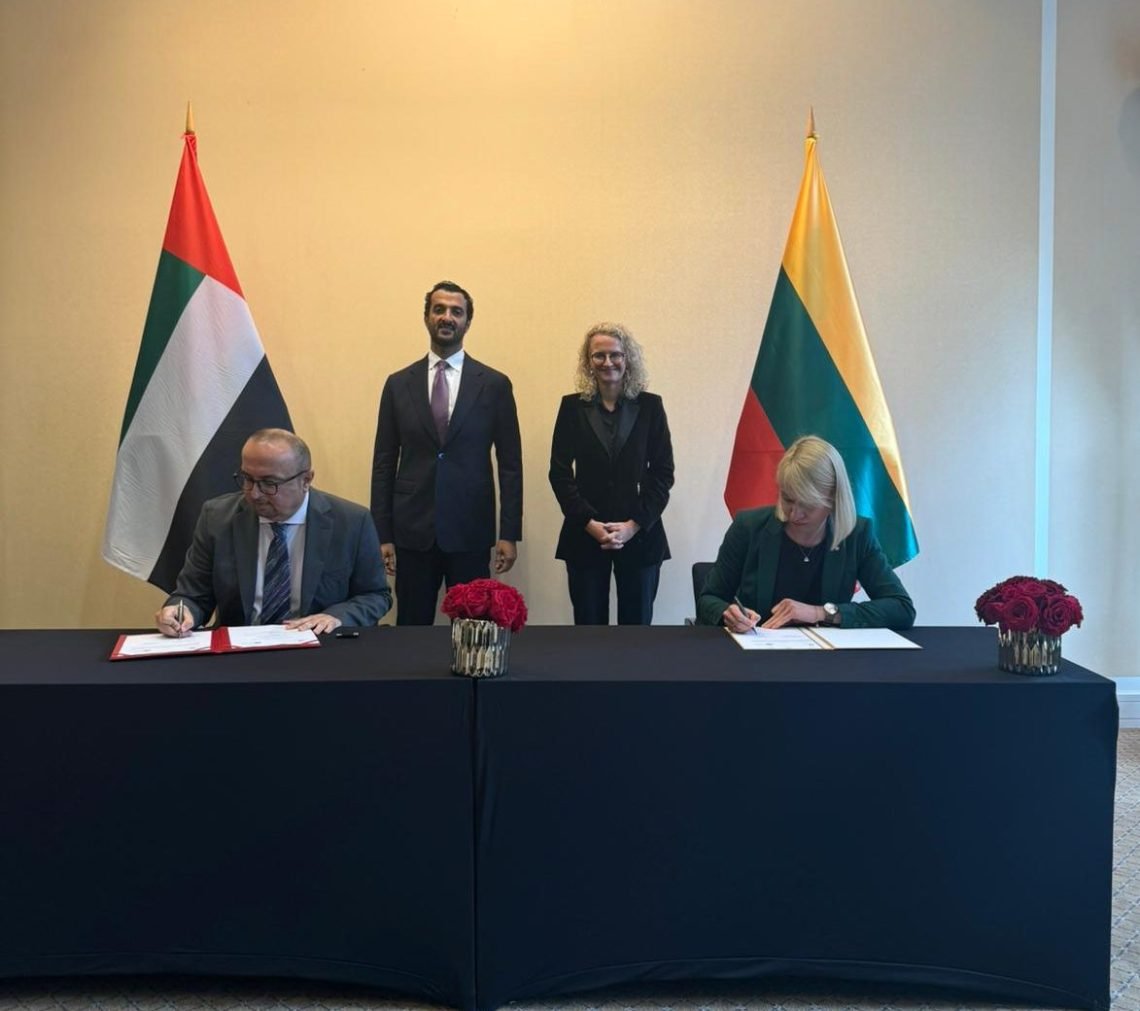 lpk-pasirase-bendradarbiavimo-memoranduma-su-jungtiniu-arabu-emyratu-prekybos-ir-pramones-rumu-federacija