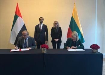 lpk-pasirase-bendradarbiavimo-memoranduma-su-jungtiniu-arabu-emyratu-prekybos-ir-pramones-rumu-federacija