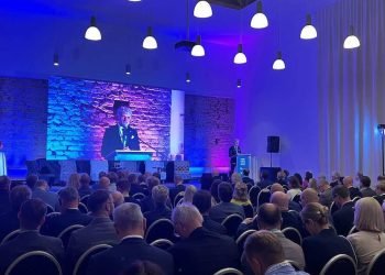 klaipedos-uostas-–-baltijos-juros-regiono-centras:-atvyko-keli-simtai-jurines-pramones-lyderiu