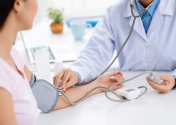 sveikatos-apsaugos-ministerijoje-aptarta-personalizuotos-medicinos-pletros-lietuvoje-galimybiu-studija