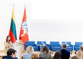 kanclere-apie-lietuvos-pazanga-vystomojo-bendradarbiavimo-srityje:-ismokome-ne-tik-perduoti-zinias,-bet-ir-kur-kas-daugiau