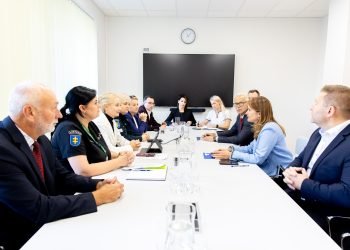 vyriausybes-kanclere:-vyriausybes-prioritetu-islieka-ir-teisesaugos-institucijos