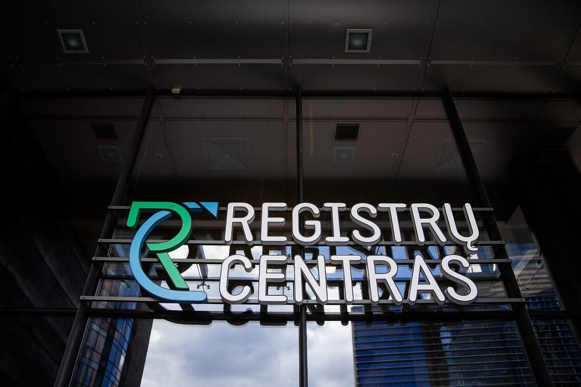 registru-centras:-ataskaitu-nepateike-daugiau-nei-2-tukst.-paramos-gaveju