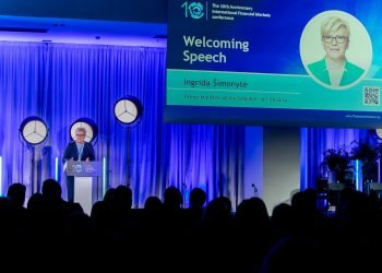 premjere-pasveikino-vilniuje-prasidejusios-10-osios-tarptautines-finansu-rinku-konferencijos-dalyvius