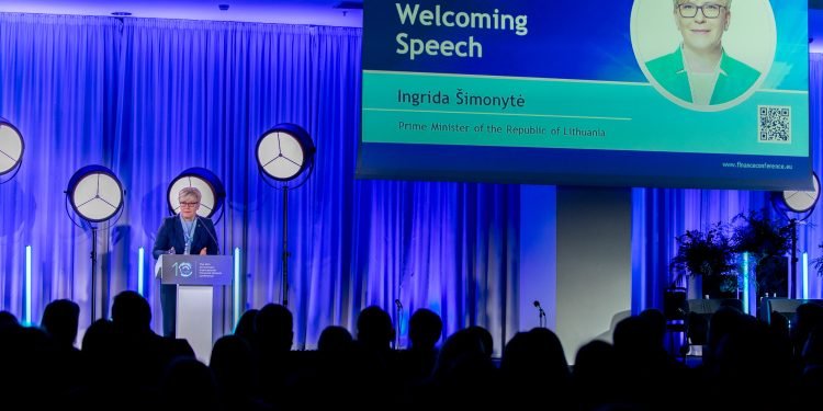 premjere-pasveikino-vilniuje-prasidejusios-10-osios-tarptautines-finansu-rinku-konferencijos-dalyvius