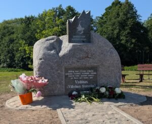Jonaičiuose atidengtas Vydūno atminimą įamžinantis paminklinis akmuo
